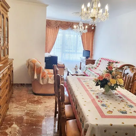 شقة Comfortable In Vivero With Balcony *