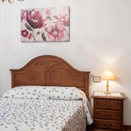 Comfortable In Vivero With Balcony شقة San Pedro de Viveiro