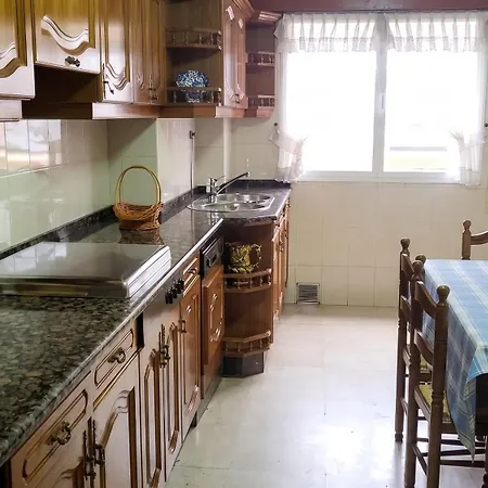 شقة Comfortable In Vivero With Balcony *